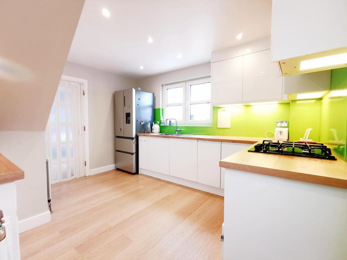 Modern And Spacious Double&King Bedrooms Both With Private Bathrooms Единбург Екстер'єр фото