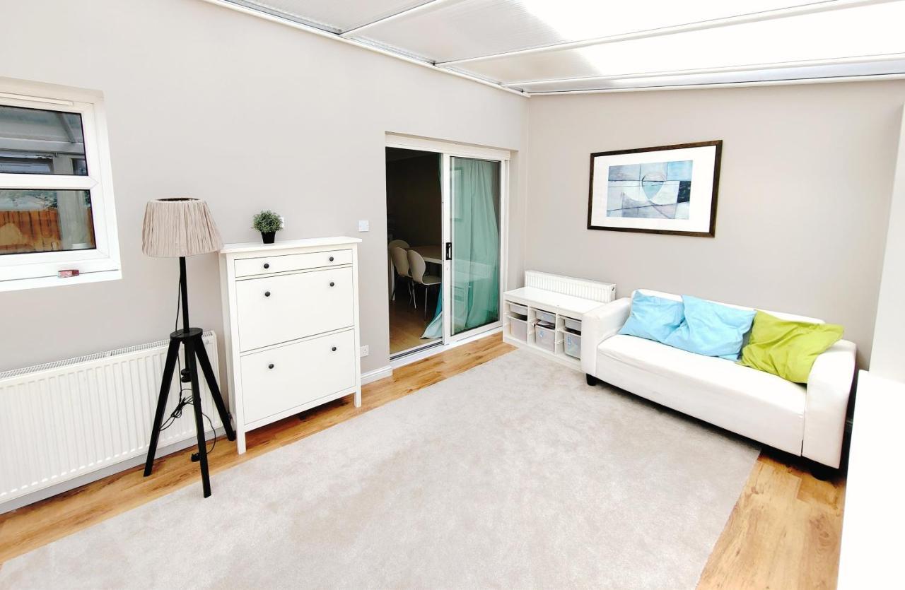Modern And Spacious Double&King Bedrooms Both With Private Bathrooms Единбург Екстер'єр фото