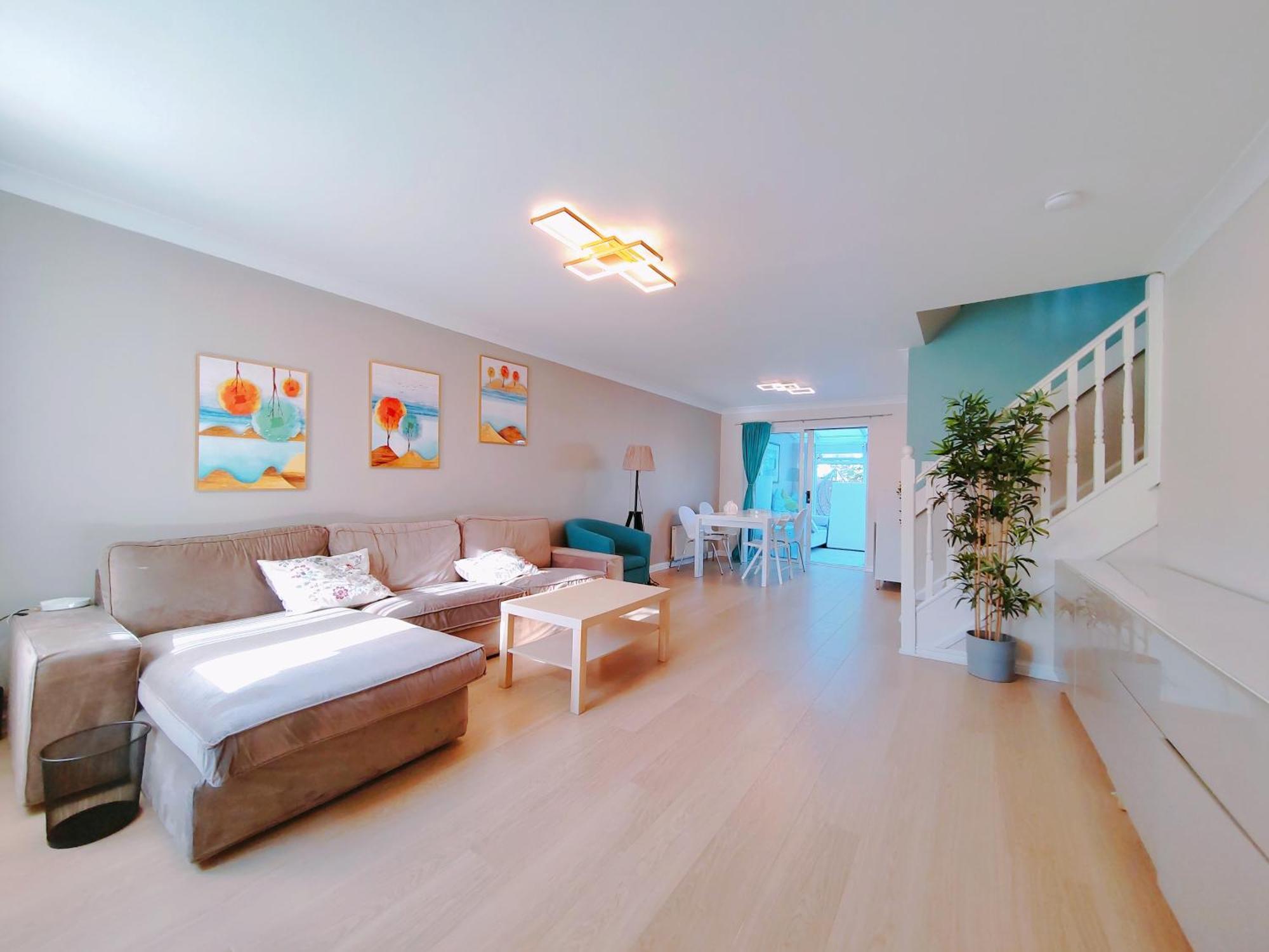 Modern And Spacious Double&King Bedrooms Both With Private Bathrooms Единбург Екстер'єр фото